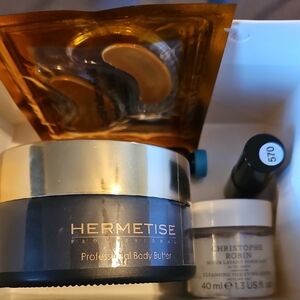 Professional Body Butter - Luxurious Black and Gold Skincare